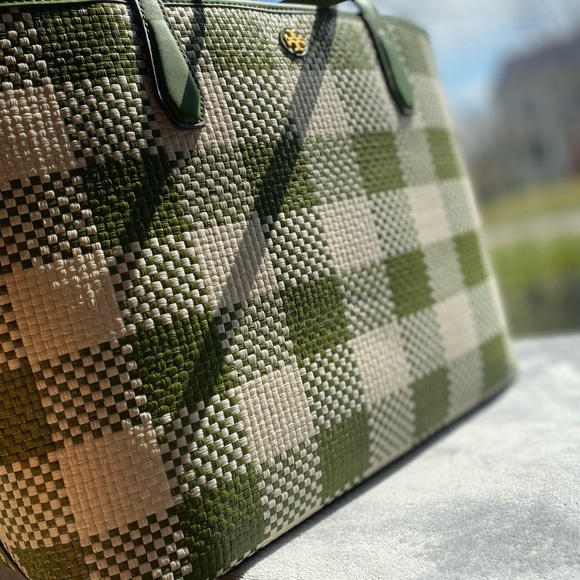 TORY BURCH Blake Straw Tote NWT - Picture 4 of 16